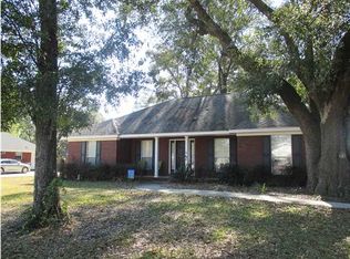 10002 Bradley Rd, Creola, AL 36525