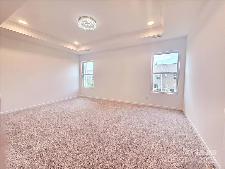 2744 Yeager Dr NW — Photo 15