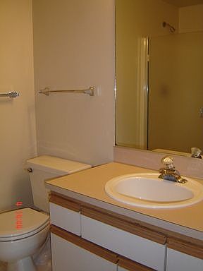 5th image of 447 NE Ellis Way APT A102