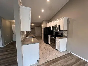 160 Sapling Dr — Photo 8