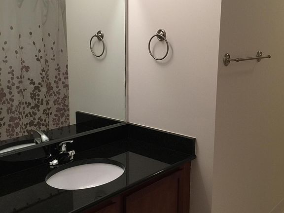 5th image of 390 Brookfield Dr #23
