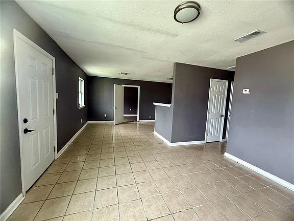 5th image of 2088 Carver Dr