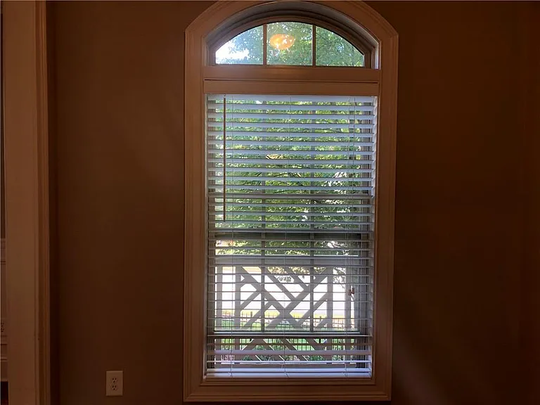 10240 Billings Pointe — Photo 44