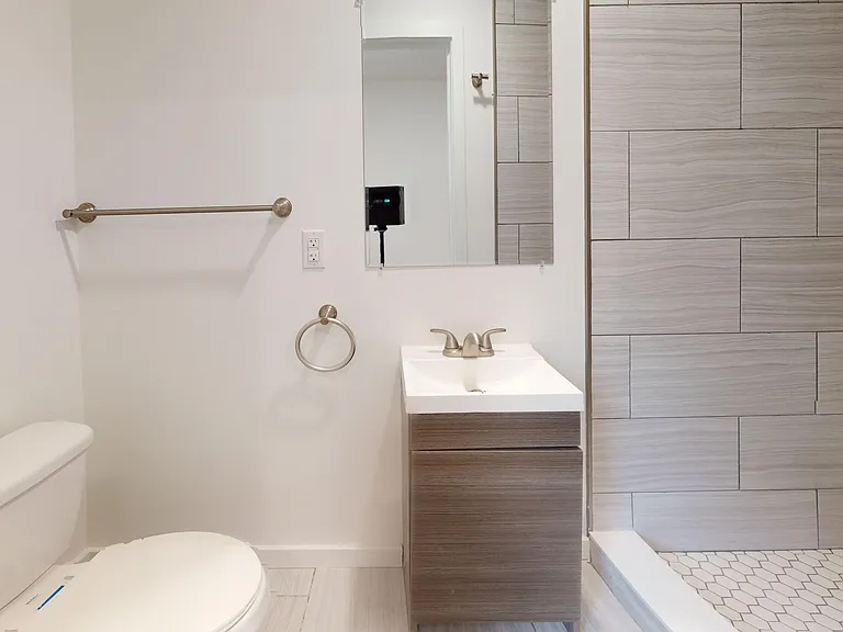 1834 N Bouvier St #2 — Photo 11