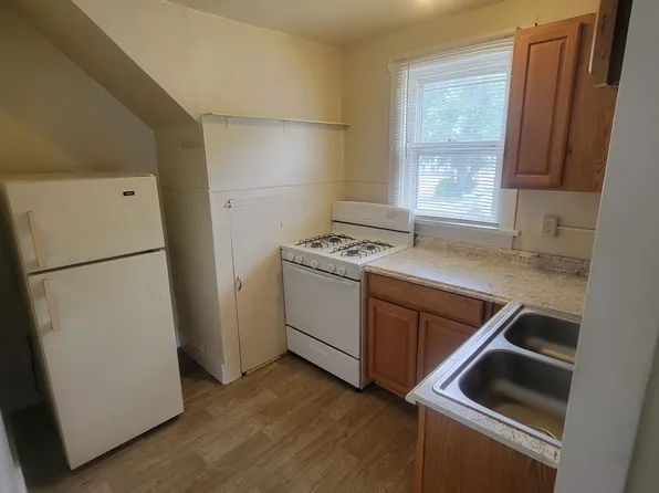 445 N Plum St, Vermillion, SD