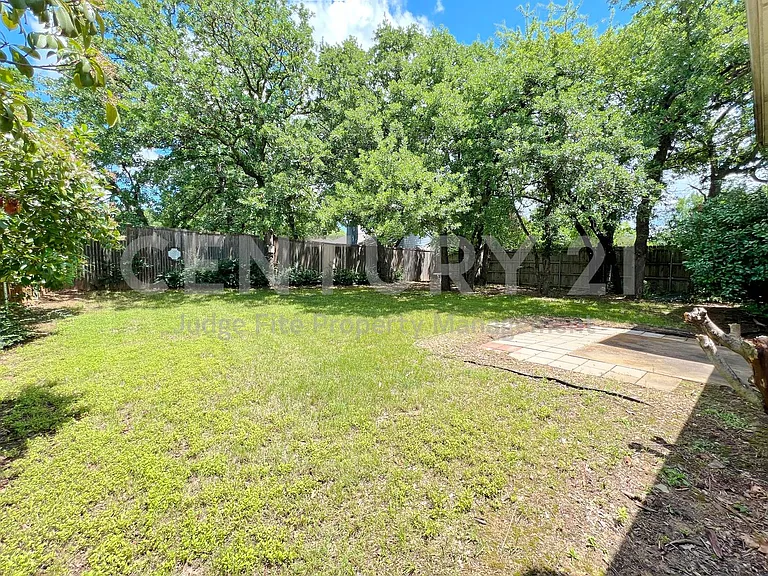 2019 Longmeadow Ct — Photo 19