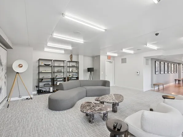 461 Dean Street image 14 of 22