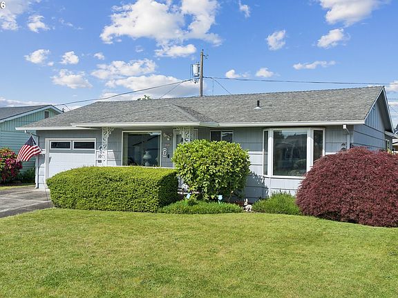 2nd image of 1089 Randolph Rd