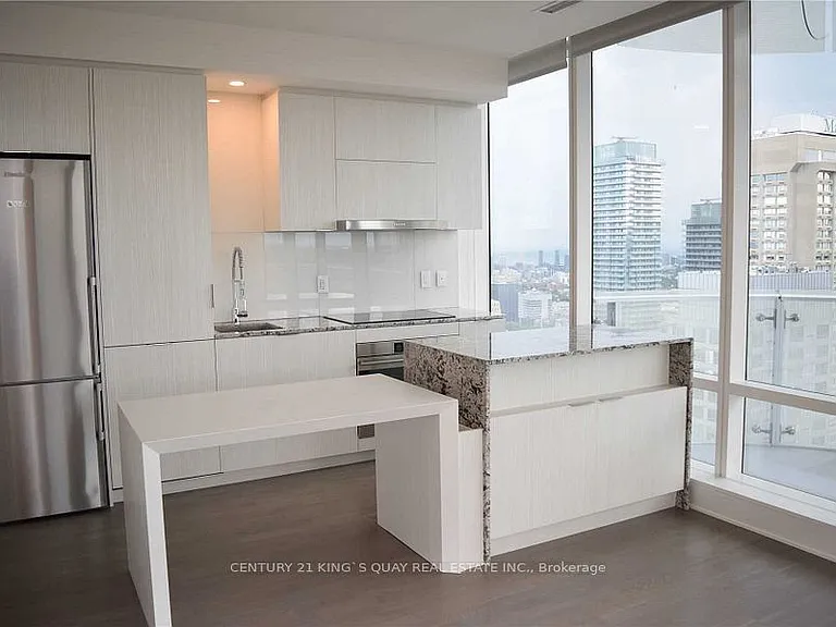 1 Bloor St E #4010 — Photo 2