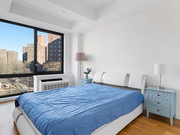 3rd image of 48 E 132nd St #Penthouse C