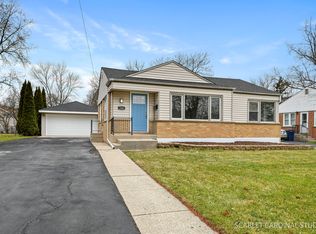 226 S 3rd Ave, Lombard, IL 60148