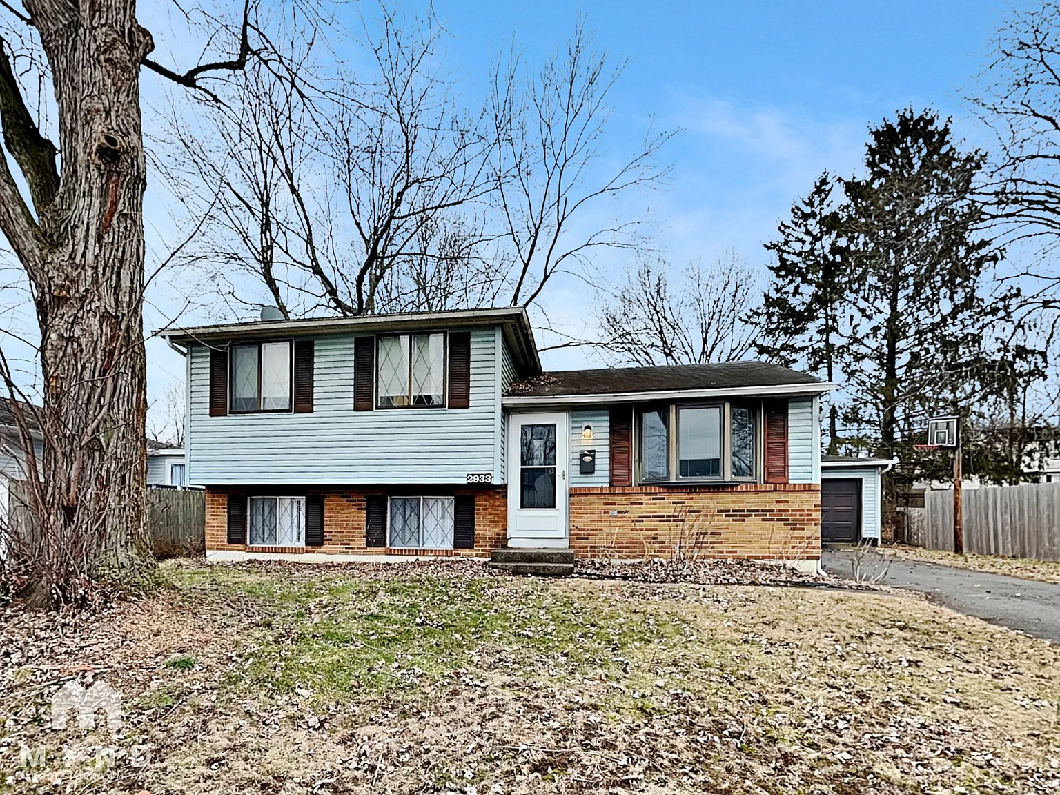 2933 Renfro Rd photo 1