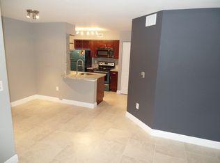 2820 Oakland Forest Dr APT 104, Fort Lauderdale, FL 33309