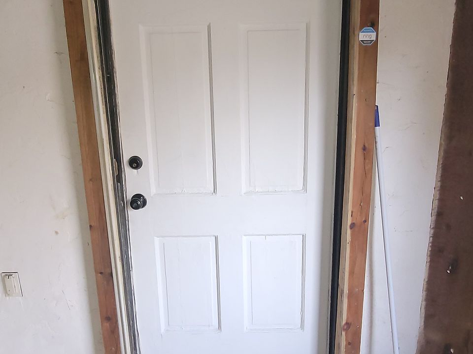 Entry to Barn Apartment from outside the barn.