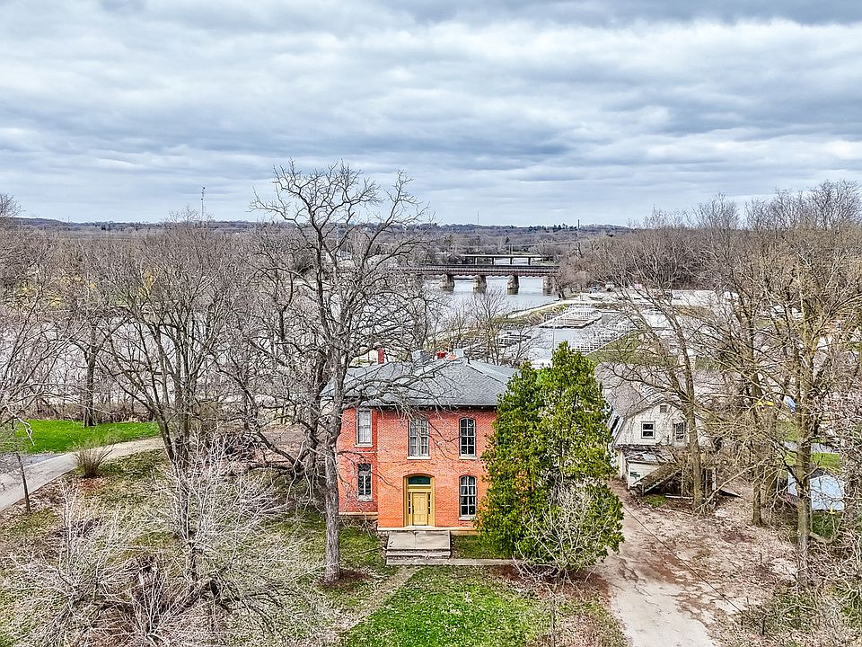 804 Chapel St, Ottawa, IL 61350 Zillow