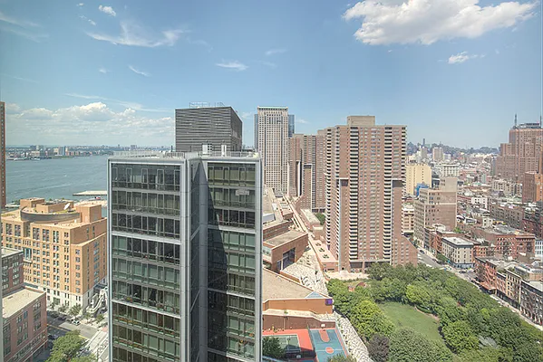 Rented by Brown Harris Stevens | media 9
