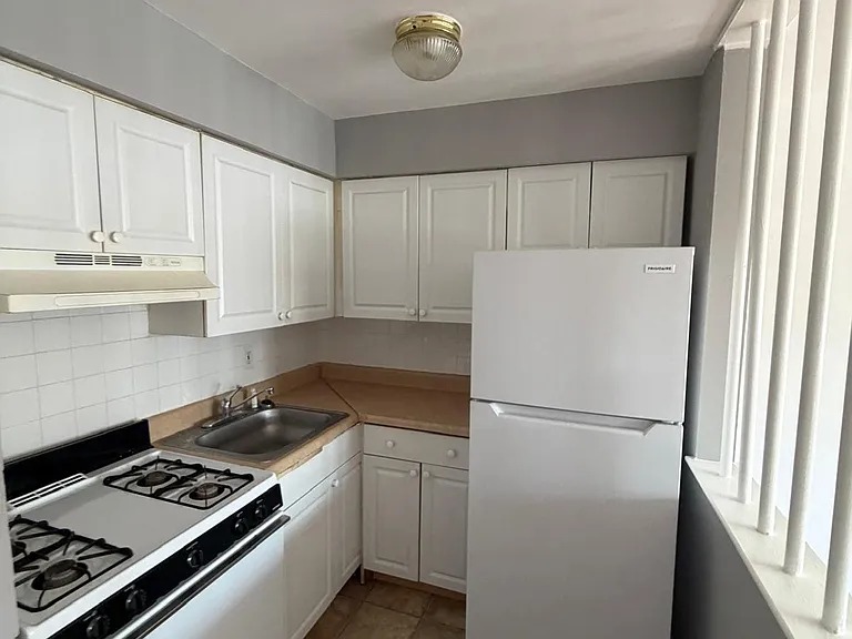 38 Stiles St #C6 — Photo 1