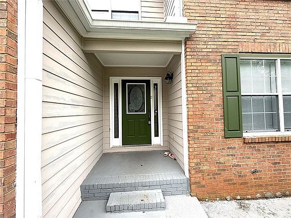 3rd image of 3010 Ennfield Ln