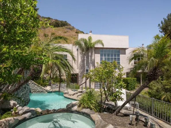 1807 San Ysidro Dr, Beverly Hills, CA 90210
