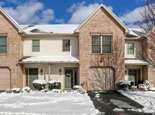 361 Melbourne Ln, Mechanicsburg, PA 17055