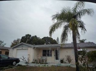 1325 Yale Dr, Holiday, FL 34691