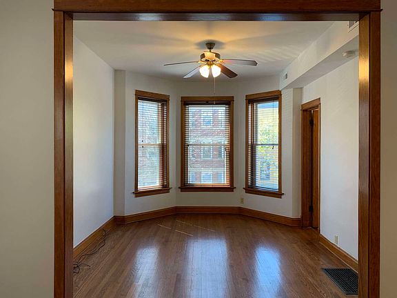 2nd image of 3853 N Damen Ave #2