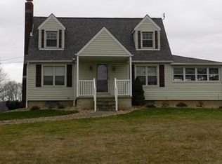 2921 Harlansburg Rd, New Castle, PA 16101