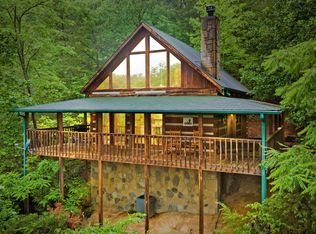 2126 Quail Run Way, Pigeon Forge, TN 37876