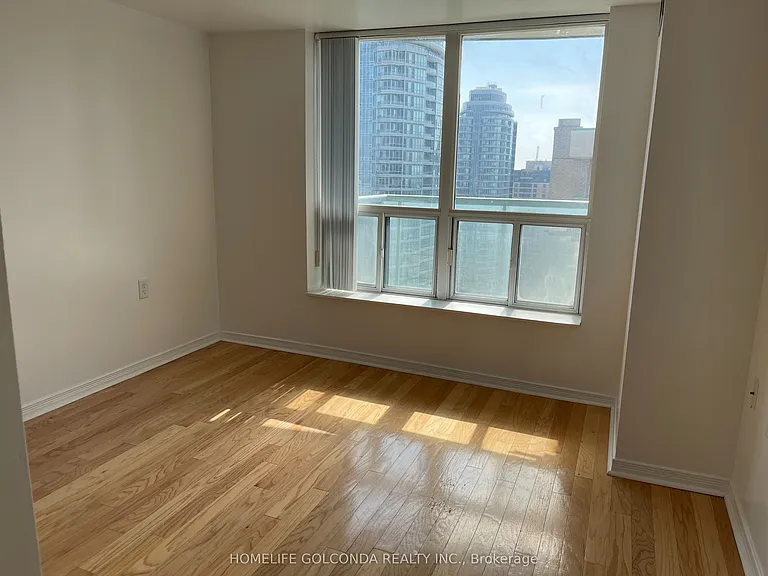 22 Olive Ave #2210 — Photo 6