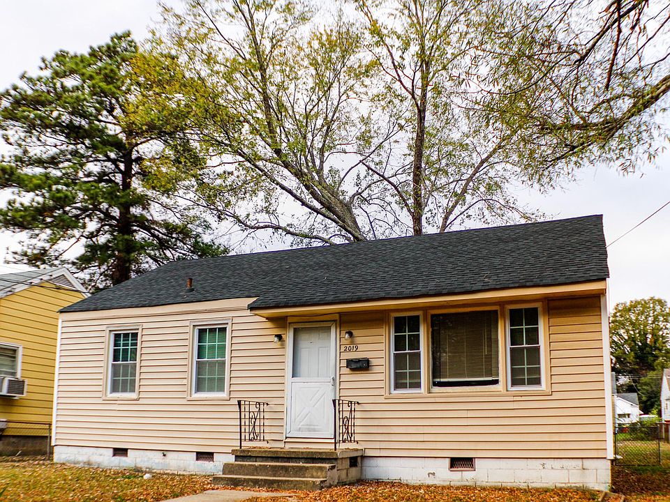 1st image of 2019 S Whitehill Dr