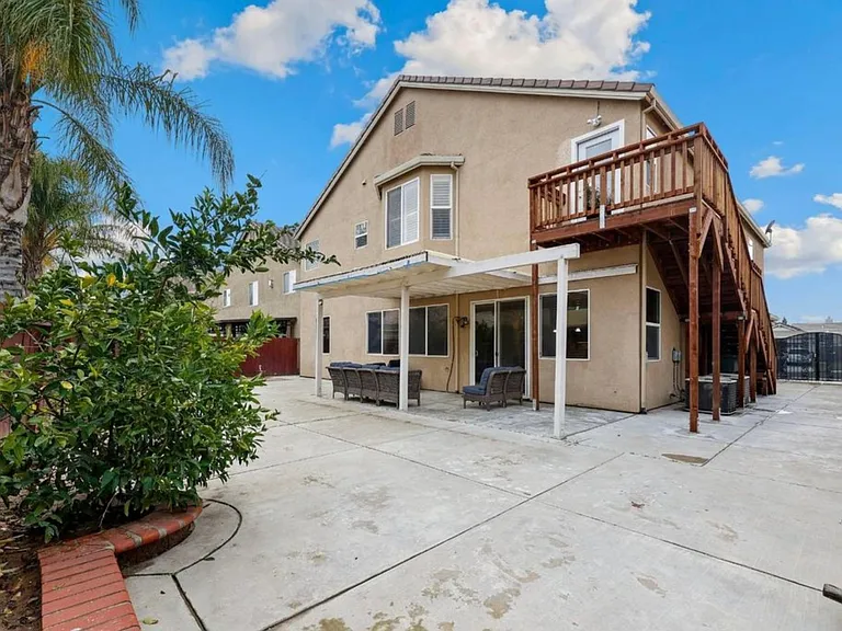 2090 Wisteria Pl — Photo 45