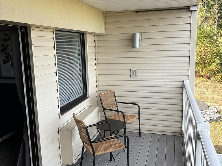 375 Endicott St N #201 — Photo 3