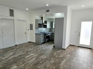 2327 Carmona Ave #1/2, Los Angeles, CA 90016