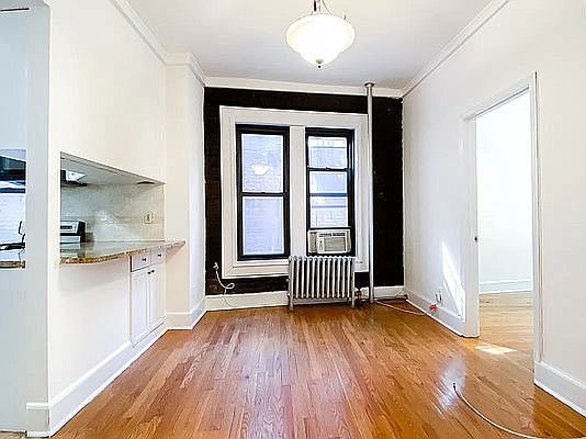 1st image of 2 Jane St APT 3B
