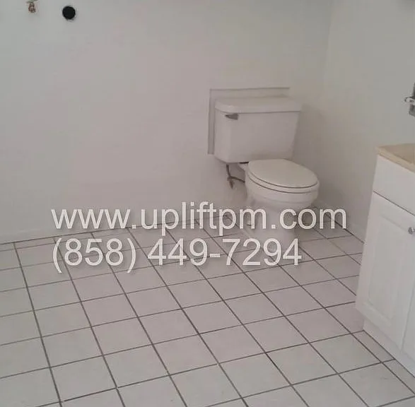 102 N Ramona St #B — Photo 1