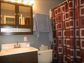 4th image of 612 Hi Crest Dr