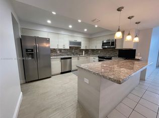 5825 Collins Ave APT 7B, Miami Beach, FL 33140
