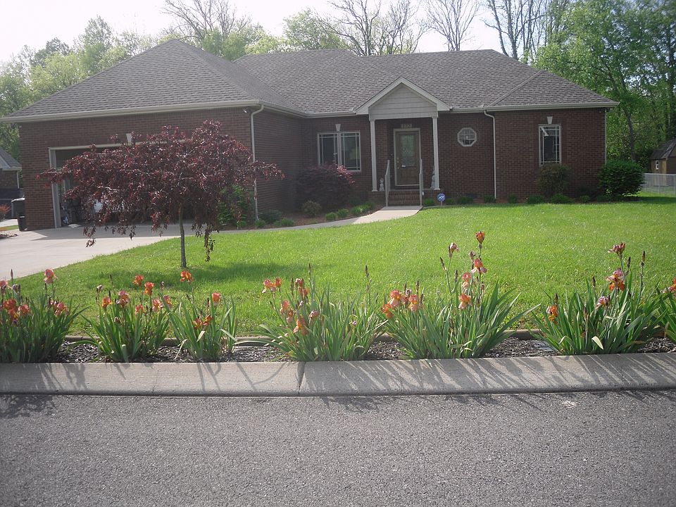 1st image of 172 Auburn Hills Dr