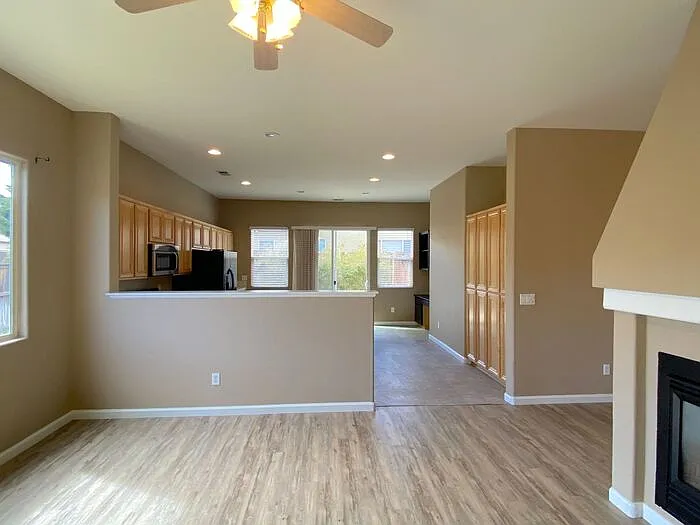 10595 Bliss Ct — Photo 11