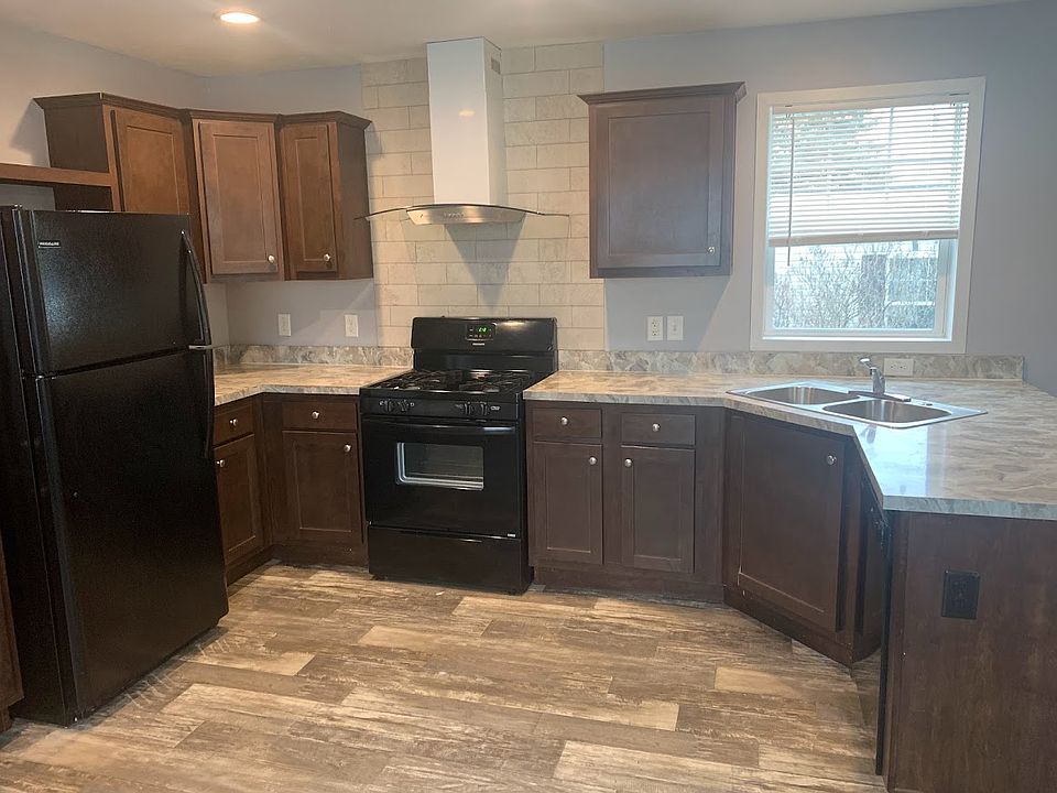 1st image of 47 Bluebird Hill Dr #212