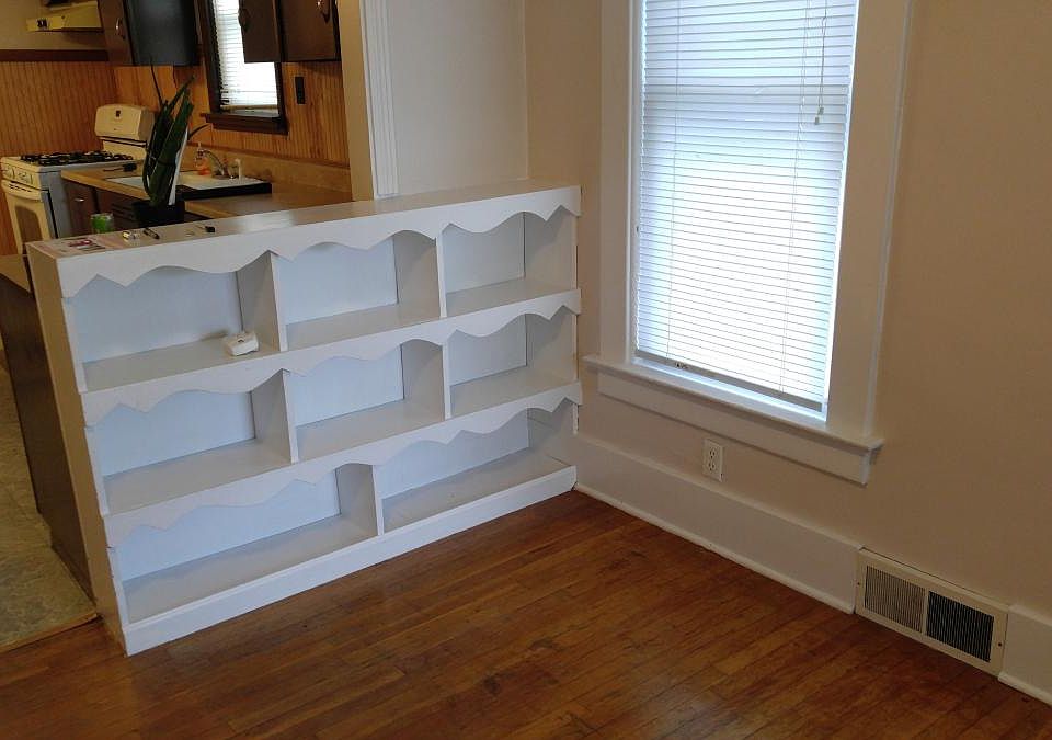 1st image of 430 E 33rd St #1
