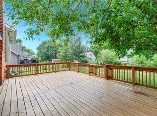 9928 Century Ln, Lenexa, KS 66215