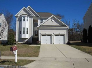 722 Lancaster Dr, Thorofare, NJ 08086