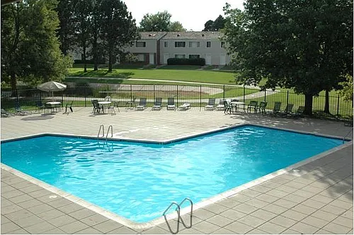 The Crossing Apartment Homes Photo 1 The Crossing Apartment Homes Photo 1