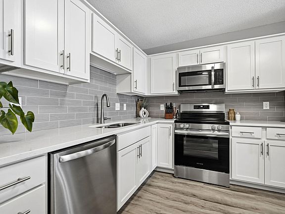 5th image of 121 Washington Ave S APT 1705