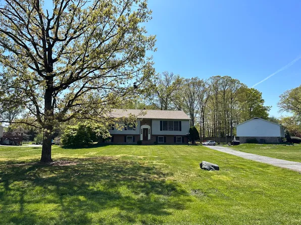 633 Clifton Dr, Bear, DE 19701