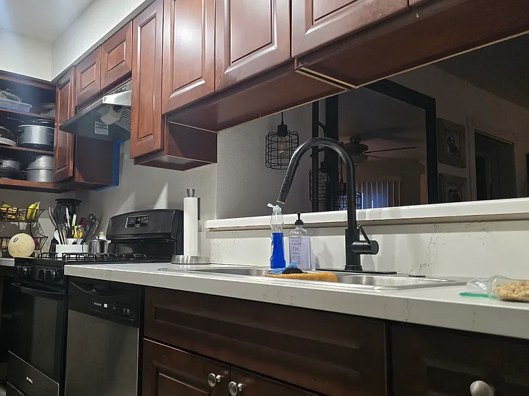 1150 W Phillips St #132 — Photo 6