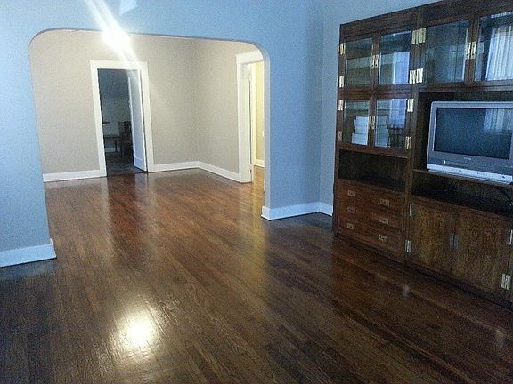 Living and Dinning rooms west view