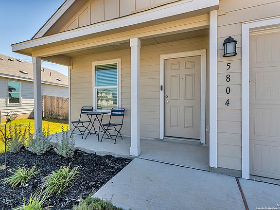 5th image of 5804 Dalliance Ct