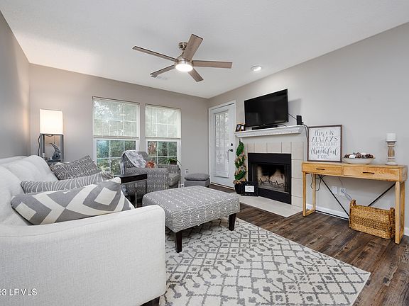 3rd image of 100 Kensington Boulevard #1416
